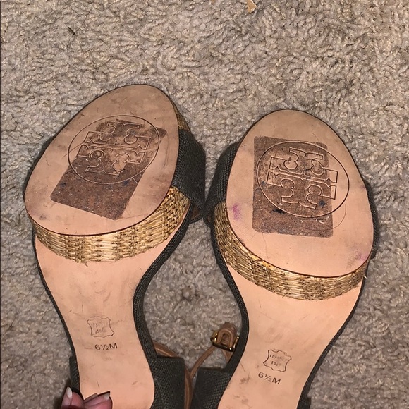 Tory Burch Green Amina Olive Canvas High Heel - Picture 11 of 11